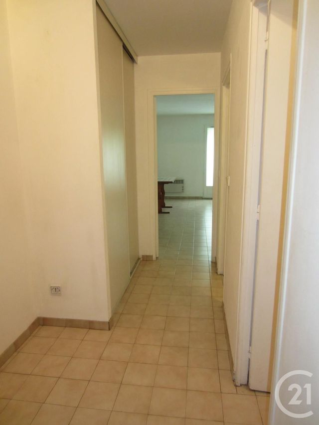 Appartement Studio à louer - 1 pièce - 31.7 m2 - ETRECHY - 91 - ILE-DE-FRANCE - Century 21 Actua Conseils