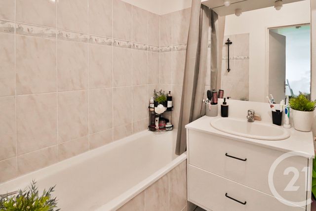 Afficher la photo en grand Appartement F2 à vendre - 2 pièces - 42.51 m2 - ETAMPES - 91 - ILE-DE-FRANCE - Century 21 Actua Conseils