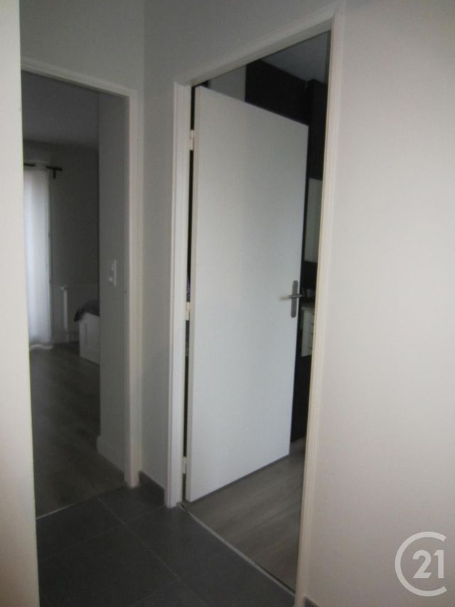 Appartement F3 à louer - 3 pièces - 52.35 m2 - ETRECHY - 91 - ILE-DE-FRANCE - Century 21 Actua Conseils