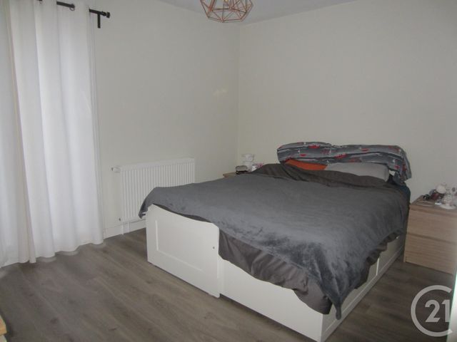 Appartement F3 à louer - 3 pièces - 52.35 m2 - ETRECHY - 91 - ILE-DE-FRANCE - Century 21 Actua Conseils