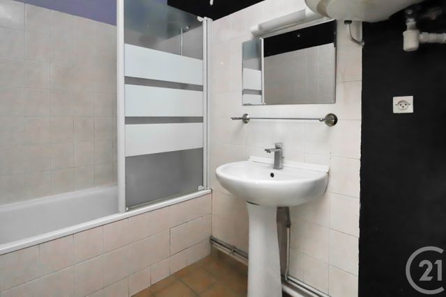 Appartement F2 à vendre - 2 pièces - 35.0 m2 - ETRECHY - 91 - ILE-DE-FRANCE - Century 21 Actua Conseils