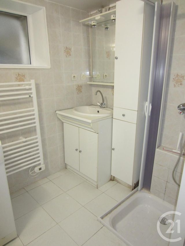 Appartement F2 à louer - 2 pièces - 33.61 m2 - VILLECONIN - 91 - ILE-DE-FRANCE - Century 21 Actua Conseils
