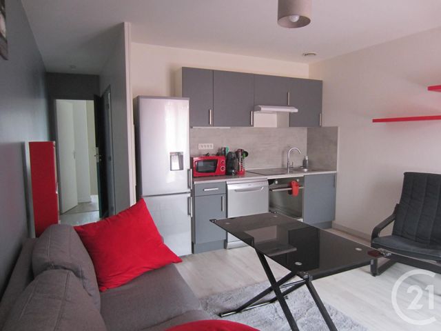 Appartement F2 à louer ETRECHY