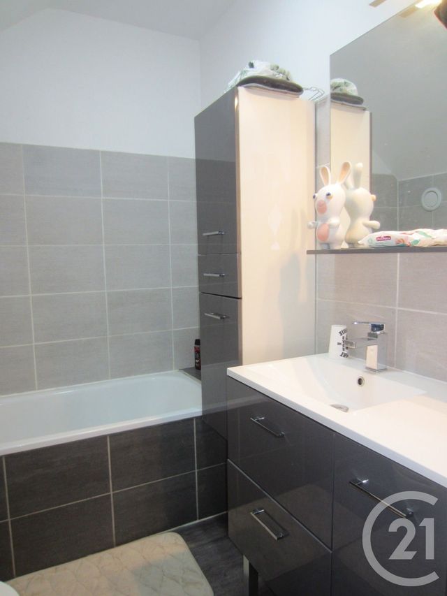 Appartement F2 à louer - 2 pièces - 37.98 m2 - ETRECHY - 91 - ILE-DE-FRANCE - Century 21 Actua Conseils