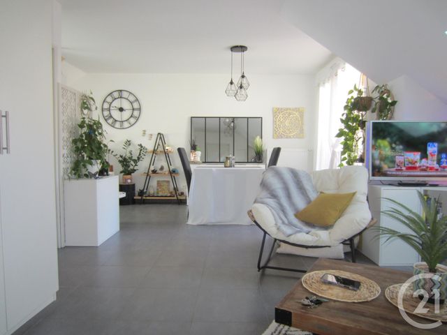 Appartement F2 à louer - 2 pièces - 42.21 m2 - ETRECHY - 91 - ILE-DE-FRANCE - Century 21 Actua Conseils
