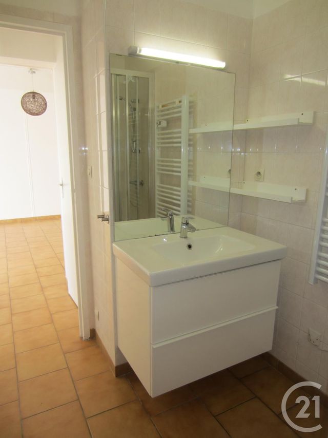 Appartement F2 à louer - 2 pièces - 45.86 m2 - ETRECHY - 91 - ILE-DE-FRANCE - Century 21 Actua Conseils