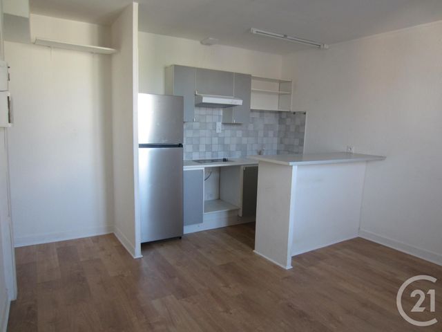 Appartement F2 à louer - 2 pièces - 31.0 m2 - ETRECHY - 91 - ILE-DE-FRANCE - Century 21 Actua Conseils