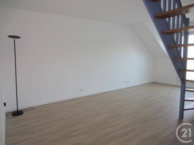 Appartement F2 à louer - 2 pièces - 37.98 m2 - ETRECHY - 91 - ILE-DE-FRANCE - Century 21 Actua Conseils