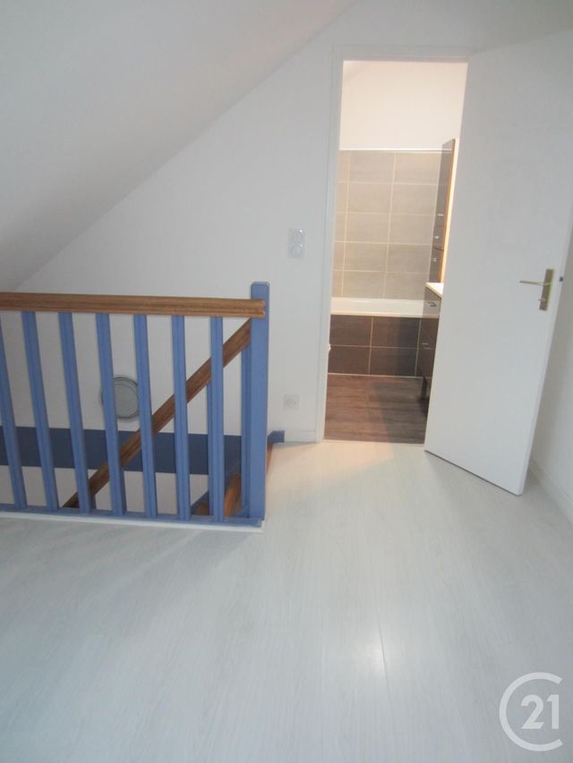 Appartement F2 à louer - 2 pièces - 37.98 m2 - ETRECHY - 91 - ILE-DE-FRANCE - Century 21 Actua Conseils