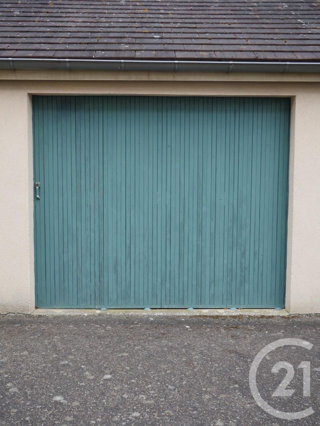 Parking à louer ETRECHY