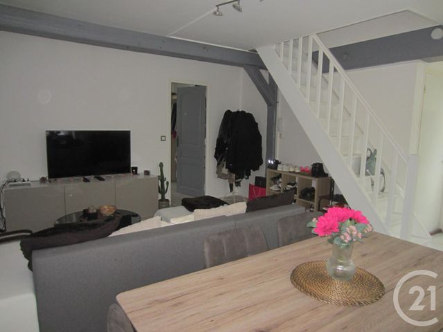 Appartement F3 à louer - 3 pièces - 54.0 m2 - ETRECHY - 91 - ILE-DE-FRANCE - Century 21 Actua Conseils