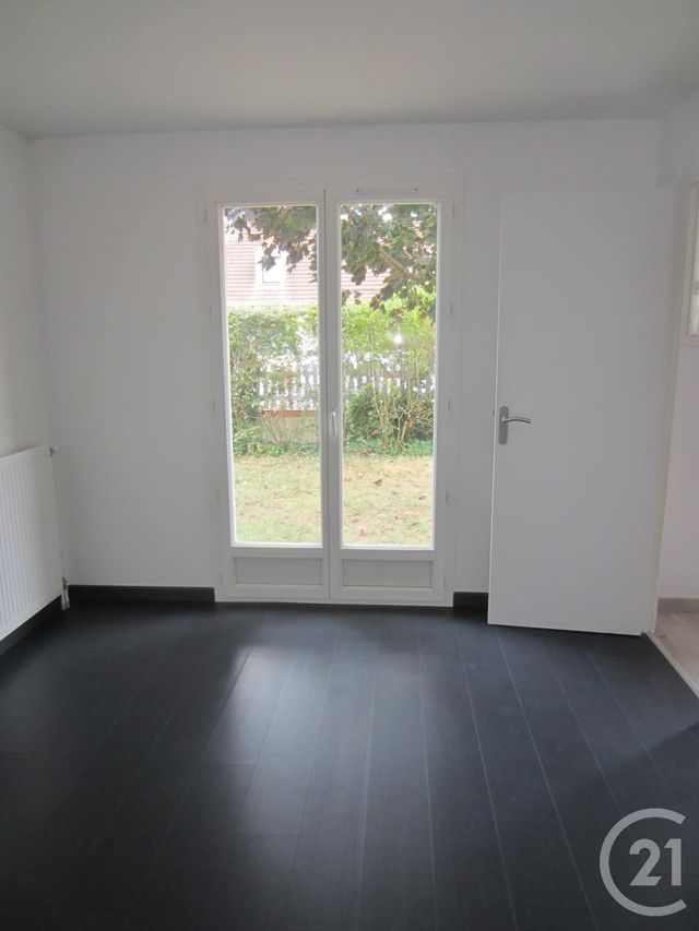 maison à louer - 5 pièces - 105.31 m2 - ETRECHY - 91 - ILE-DE-FRANCE - Century 21 Actua Conseils