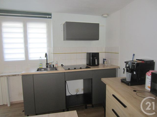 Appartement F2 à louer - 2 pièces - 50.25 m2 - CHAMARANDE - 91 - ILE-DE-FRANCE - Century 21 Actua Conseils